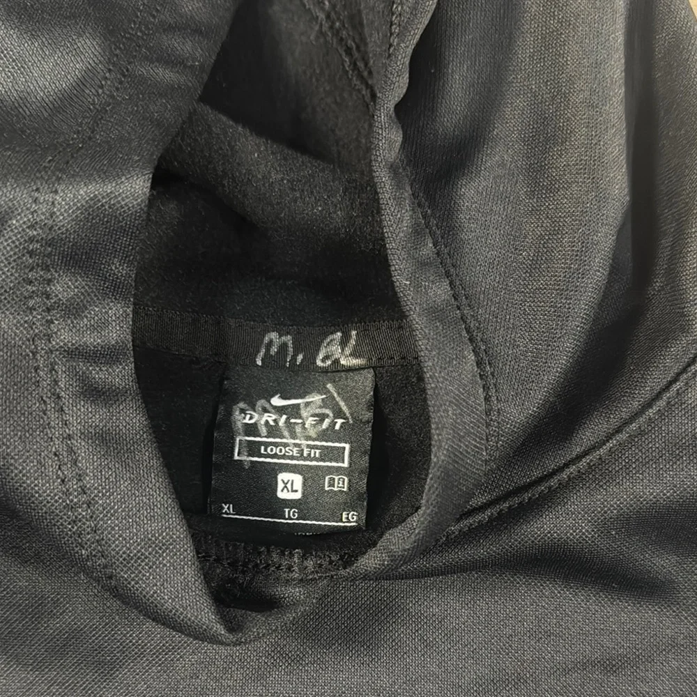 Nike Youth Girls Therma Fit Black Hoodie Pink Logo